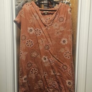 a.n.a Rust-Brown Floral Tunic Top